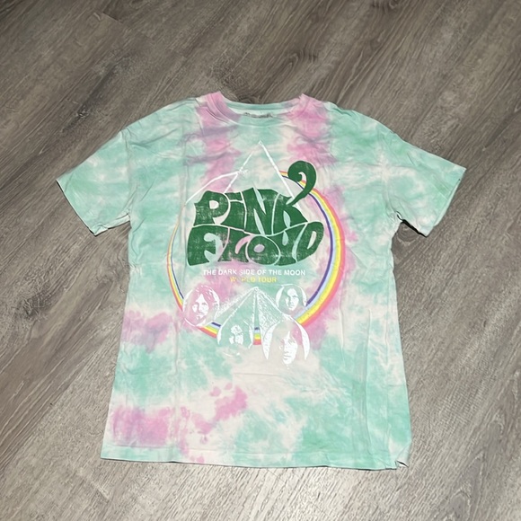 Pull& Bear Pink Floyd Tie-Dye T Shirt - Picture 2 of 13